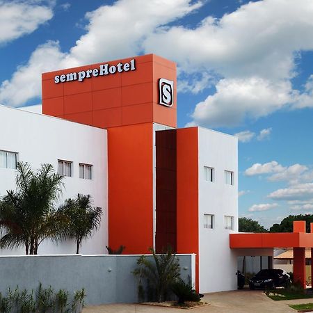 Semprehotel Três Lagoas Eksteriør bilde